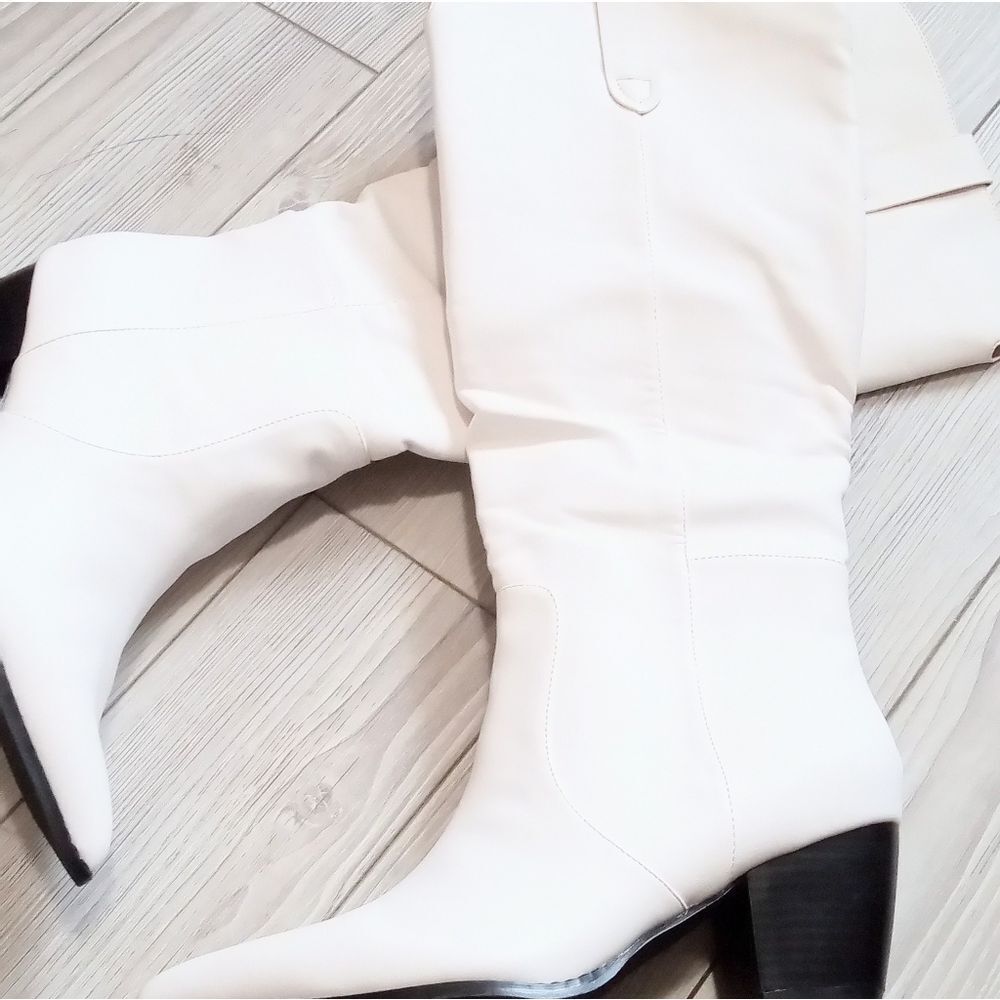 (74-4292) Women's White Boot Sz 10 - Picture 11 of 14